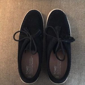 Toms black suede booties